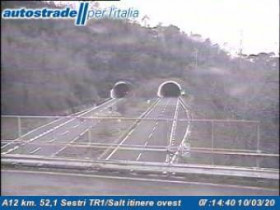 Slika pregleda web-kamere Casarza Ligure - A12 - KM 52,1